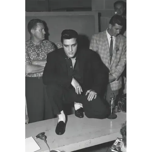 Elvis Presley: "All Shook Up" in Canada